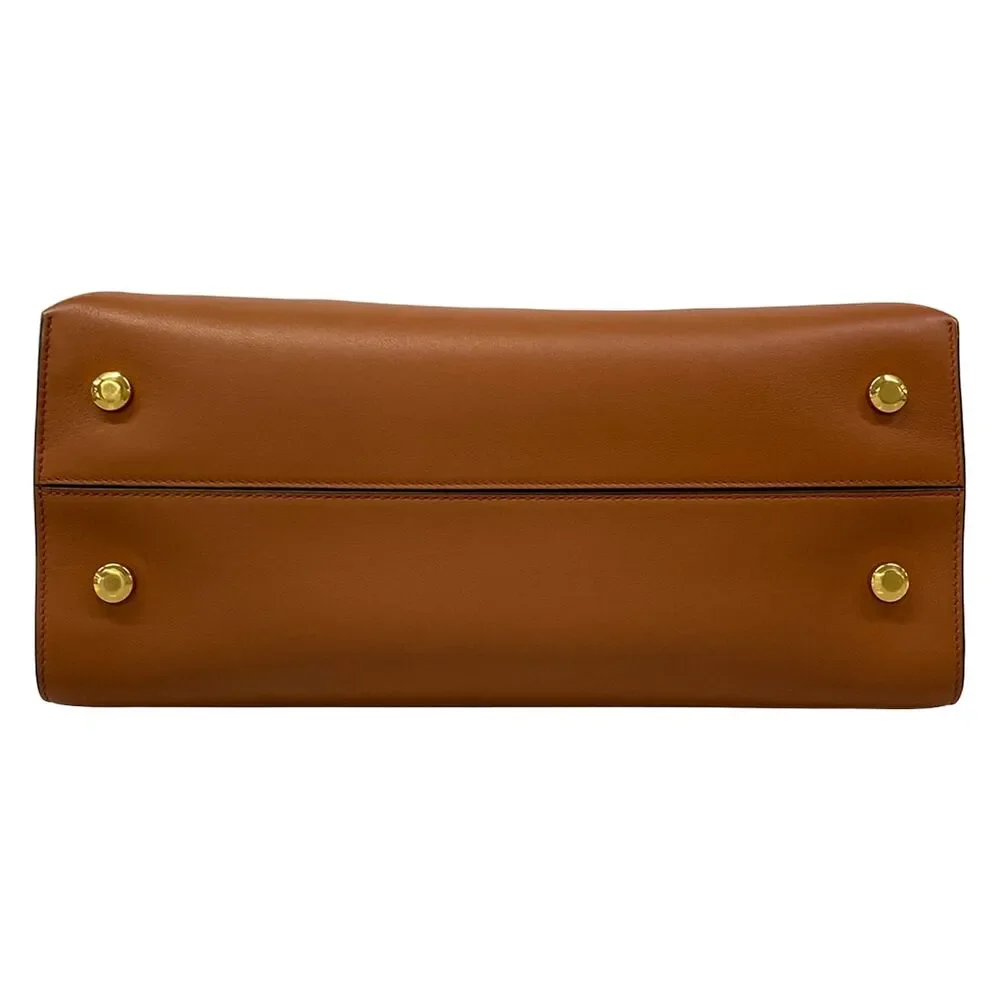 Salvatore Ferragamo Gancini Handbag 210400